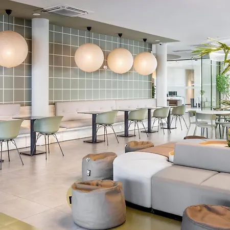 Hotel Lisboa Aeroporto 3*